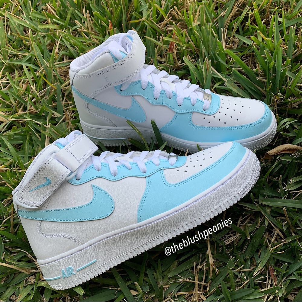 Nike Custom Painted Air Force 1 Mid - Light Blue NWT - Picture 2 of 11